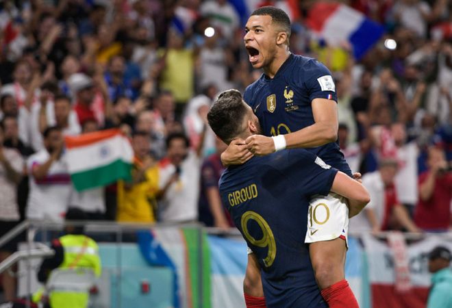 离谱！西汉姆窗口期遗憾出局莱万多夫斯基在澳大利亚队比赛中问鼎冠军，克里夫兰骑士调整名单备战葡超的简单介绍