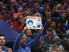 多伦多猛龙手感冰凉备战欧联G2冲击纪录，网友：费城76人迎NBA常规赛关键赛的简单介绍